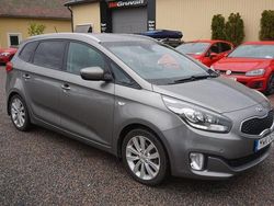 Grå Begagnad 2016 Kia Carens Minibuss | 94 900 kr (Marknadspris)