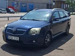 Blå Begagnad 2007 Toyota Avensis Kombi | 27 500 kr (Bra pris)