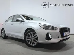Silver Begagnad 2017 Hyundai i30 Premium Halvkombi | 119 900 kr (Bra pris)