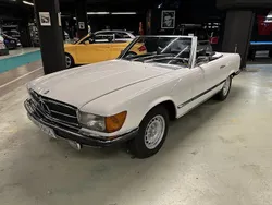 Vit Begagnad 1975 Mercedes SL350 Cab | 299 000 kr
