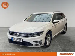 Vit Begagnad 2017 VW Passat GTE Kombi | 194 900 kr (Marknadspris)