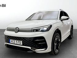Pure white Begagnad 2025 VW Tiguan R-line SUV | 499 900 kr (Lite dyr)