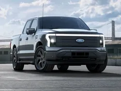 Begagnad 2023 Ford F-150 Lariat Pickup | 1 868 750 kr