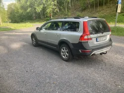 Silver Begagnad 2014 Volvo XC70 Momentum SUV | 158 000 kr (Bra pris)