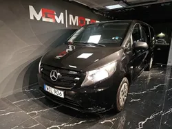 Svart Begagnad 2018 Mercedes Vito Minibuss | 370 000 kr