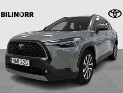 Grå Begagnad 2025 Toyota Corolla Cross SUV | 419 900 kr (Lite dyr)