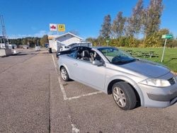 Grå Begagnad 2005 Renault Mégane Cabriolet Cab | 22 000 kr (Superpris)