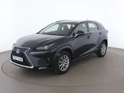Svart Begagnad 2018 Lexus NX300h SUV | 250 000 kr (Marknadspris)