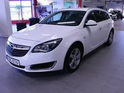 Vit Begagnad 2015 Opel Insignia Business Kombi | 149 000 kr (Dyr)