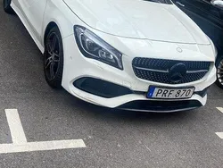 Vit Begagnad 2017 Mercedes CLA200 AMG Sportkupé | 210 000 kr (Lite dyr)