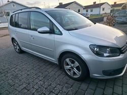 Begagnad 2014 VW Touran Minibuss | 69 000 kr (Bra pris)