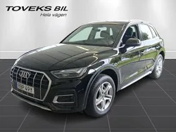 Brilliantsvart Begagnad 2025 Audi Q5 Advanced Plus SUV | 499 900 kr (Marknadspris)