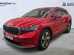 Röd Begagnad 2023 Skoda Enyaq iV SUV | 359 500 kr (Bra pris)