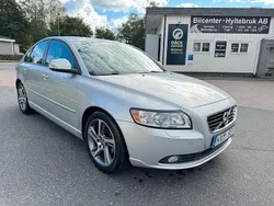 Ljusgrå Begagnad 2012 Volvo S40 Momentum Sedan | 69 900 kr (Lite dyr)
