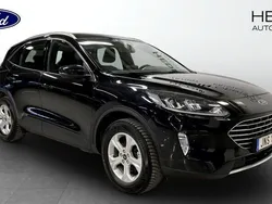 Svart (black) Begagnad 2021 Ford Kuga Titanium SUV | 259 900 kr (Marknadspris)