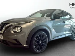 Mörkgrå (grey) Begagnad 2020 Nissan Juke Enigma SUV | 209 900 kr (Marknadspris)