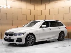 Vit Begagnad 2021 BMW 330e M Sport Kombi | 289 000 kr (Bra pris)