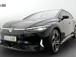 Svart Begagnad 2024 VW ID.7 GTX Sedan | 659 900 kr