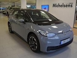 Grå Begagnad 2023 VW ID.3 Pro Performance Halvkombi | 269 900 kr (Marknadspris)