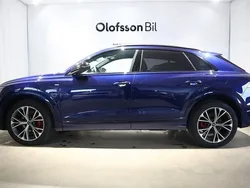 Navarrablå metallic Begagnad 2021 Audi Q8 S-Line SUV | 639 000 kr (Superpris)
