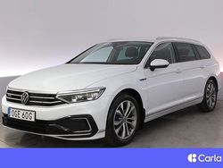 Vit Begagnad 2023 VW Passat Executive Kombi | 276 900 kr (Marknadspris)
