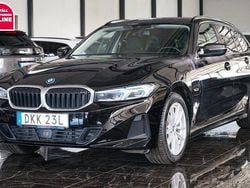 Svart Begagnad 2023 BMW 330 Kombi | 248 500 kr