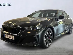 Svart Begagnad 2023 BMW i5 M Sport Sedan | 649 000 kr