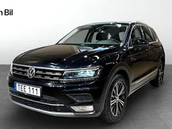 Svart Begagnad 2016 VW Tiguan Executive SUV | 214 900 kr (Marknadspris)