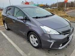 Grå Begagnad 2012 Toyota Prius+ Minibuss | 125 000 kr (Bra pris)