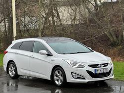 Vit Begagnad 2012 Hyundai i40 Kombi | 69 900 kr (Marknadspris)