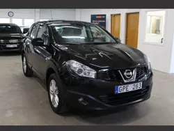 Svart Begagnad 2010 Nissan Qashqai SUV | 70 000 kr (Bra pris)