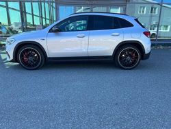Silver (silver svarta detaljer) Begagnad 2023 Mercedes GLA45 AMG AMG SUV | 755 000 kr