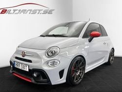 Grå Begagnad 2021 Abarth 595 Pista Halvkombi | 189 900 kr (Bra pris)