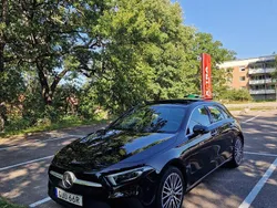 Svart Begagnad 2021 Mercedes A250 Halvkombi | 309 000 kr (Marknadspris)