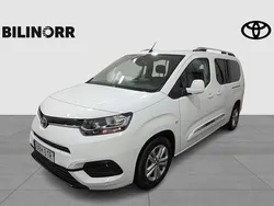 Vit Begagnad 2021 Toyota Proace Verso Active Kombi | 299 900 kr