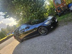 Svart Begagnad 2011 BMW 320 Kombi | 70 000 kr (Marknadspris)