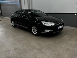 Svart Begagnad 2011 Citroën C5 Sedan | 59 000 kr (Marknadspris)