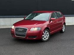 Mörkröd Begagnad 2006 Audi A3 Sportback Ambiente Halvkombi | 69 800 kr (Marknadspris)