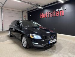 Svart Begagnad 2014 Volvo V60 Summum Kombi | 149 900 kr (Marknadspris)