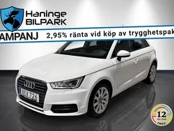 Vit Begagnad 2016 Audi A1 Sportback Halvkombi | 109 900 kr (Bra pris)