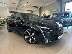 Svart Begagnad 2023 Peugeot 308 GT Halvkombi | 259 900 kr (Marknadspris)