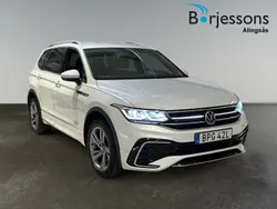 Vit Begagnad 2022 VW Tiguan Allspace R-line SUV | 449 900 kr (Lite dyr)