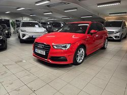 Röd Begagnad 2015 Audi A3 Sportback Ambition Halvkombi | 224 900 kr (Dyr)