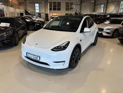 Vit Begagnad 2023 Tesla Model Y Performance SUV | 469 900 kr