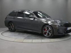 Grå Begagnad 2025 BMW 330 M Sport Kombi | 599 000 kr