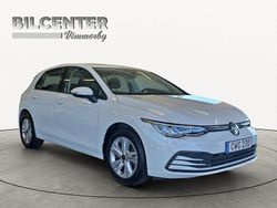 Vit Begagnad 2022 VW Golf VIII Kombi | 204 500 kr (Marknadspris)
