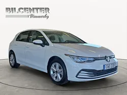 Vit Begagnad 2022 VW Golf VIII Kombi | 219 900 kr (Marknadspris)
