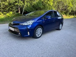 Mörkblå Begagnad 2014 Toyota Prius Halvkombi | 189 900 kr (Lite dyr)