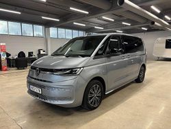 Silver Begagnad 2022 VW Multivan Life Van | 599 900 kr