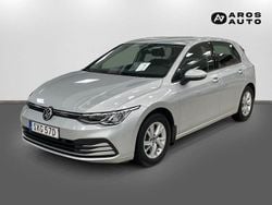 Silver Begagnad 2020 VW Golf VIII Halvkombi | 244 500 kr (Lite dyr)